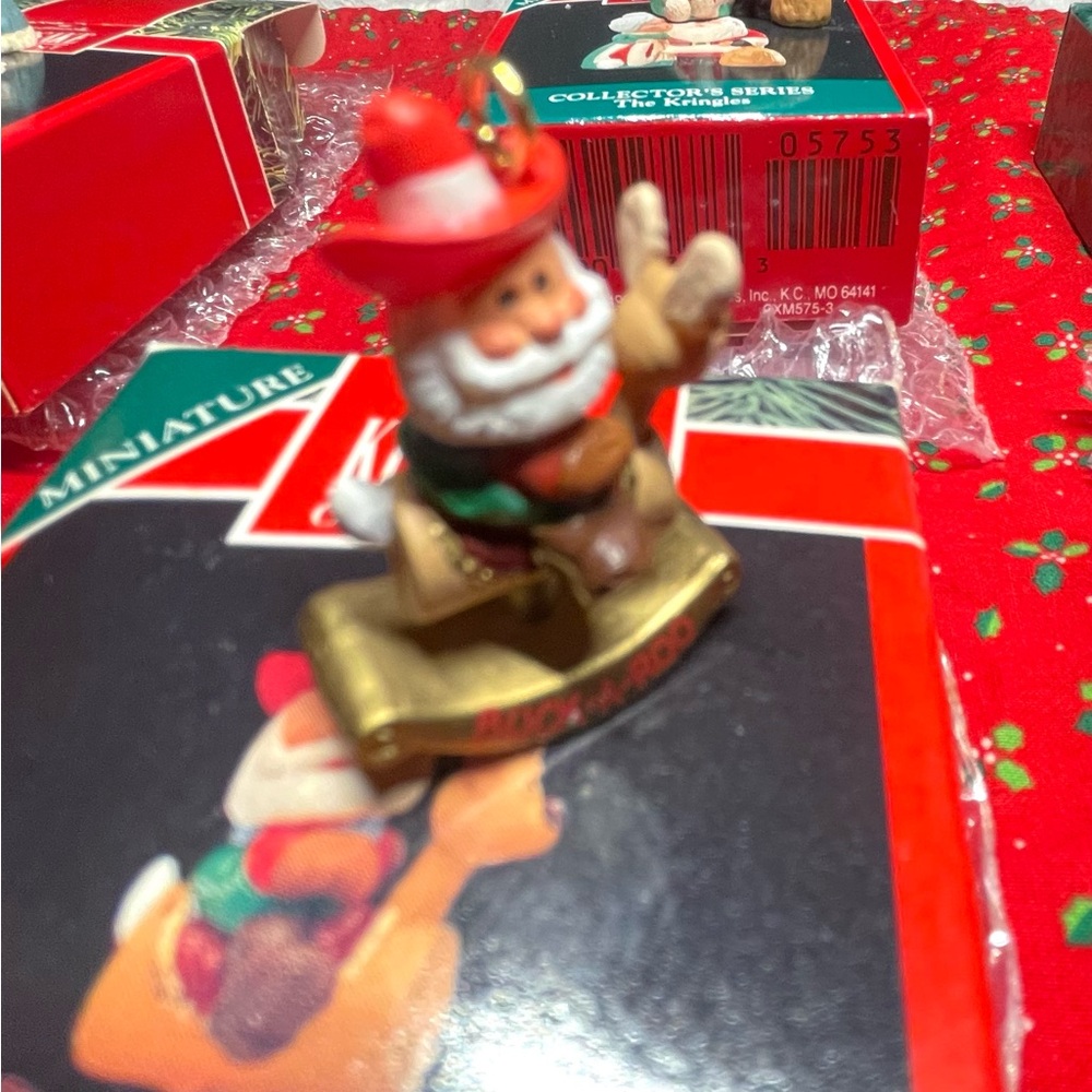 SALE! Vintage Hallmark Keepsake Miniature Ornament Collection - Picture 11 of 13